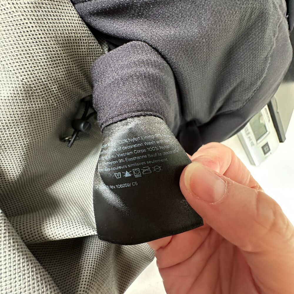RARE Lululemon Black 2017 Whistler Ambassador Summit Jacket Front Zip Hooded 4 - Picture 12 of 14